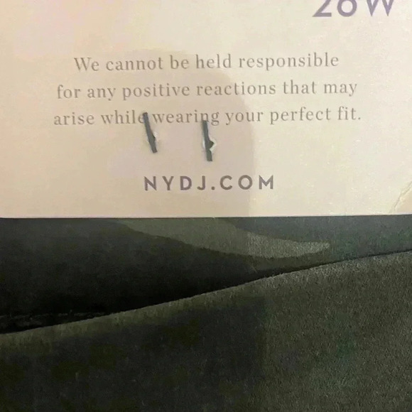 NWT NYDJ Pull On Skinny Camo Jeans - Picture 4 of 8